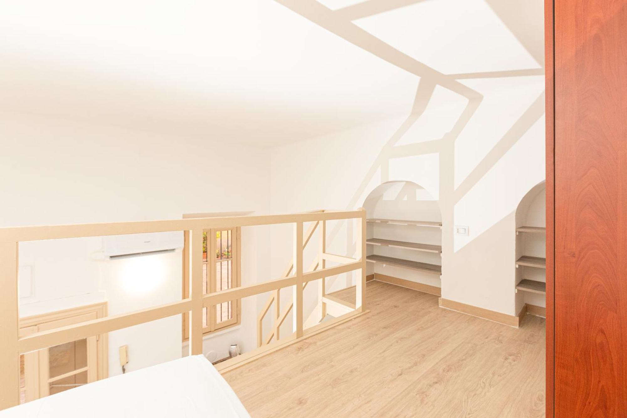 Cream Little Apartment - M1 - City Center Милан Экстерьер фото